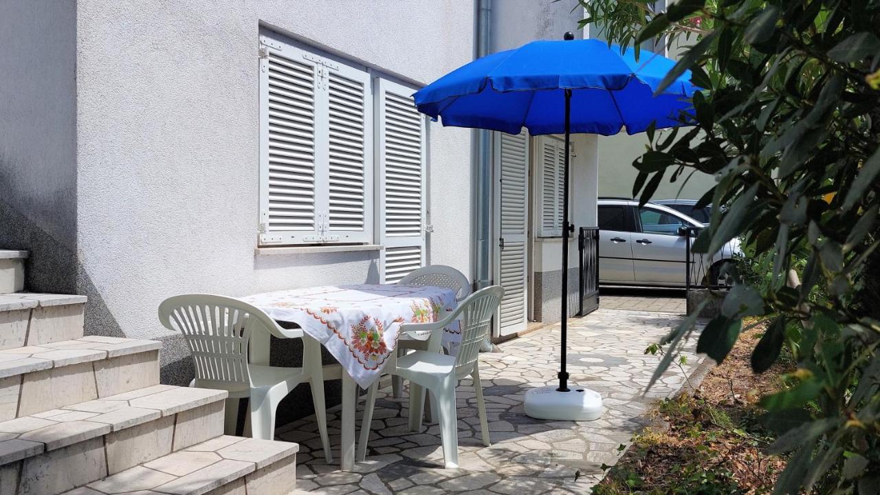 Apartman Crikvenica 30214 - Zulich Eksteriør billede